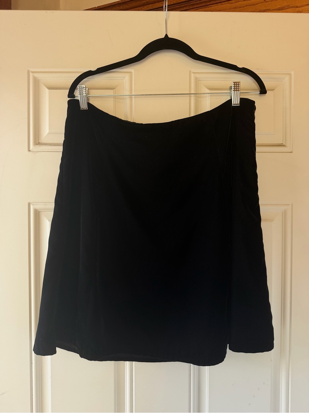 Classic Velvet Black Women's A-Line Skirt